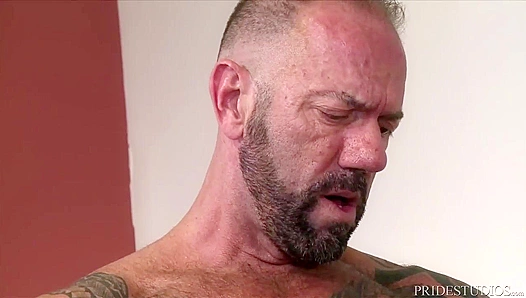 Vic Rocco's Massive Dick Blows Knox's Mind - Extra Big Dicks