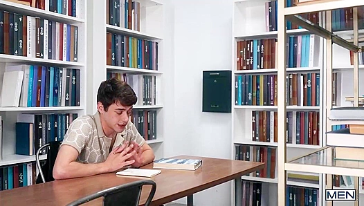 Joey Mills & Marco Alessandro Get Freaky - Hardcore Gay Action