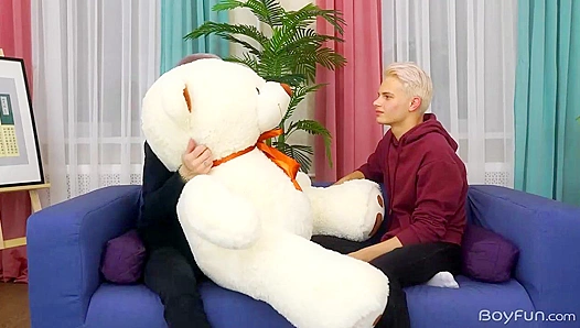 Daniel Star & Max Gen Get Intimate - Hot Gay Action!