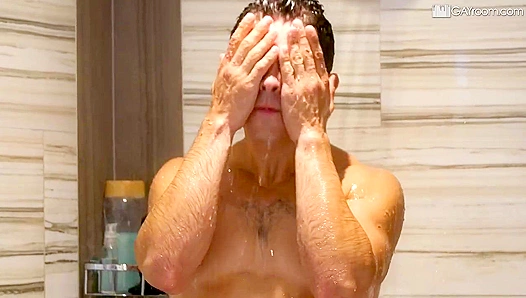 Cazden & Zander's Steamy Shower Seduction