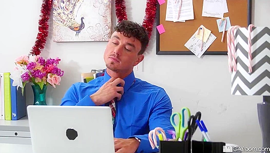 Office Party Pounding - Casey Everett & Cade Maddox Get Wild at Man Royale