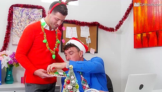 Office Party Pounding - Casey Everett & Cade Maddox Get Wild at Man Royale