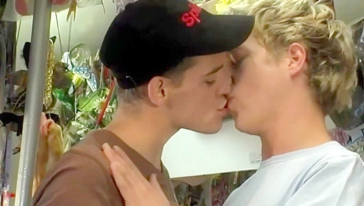 Horny Alex Stevens Claims George Basten's Tight Hole - Gay XXX