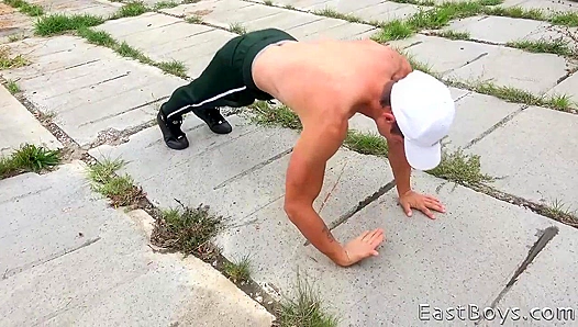 Muscular Daniel Donovan Flexes His Gains for Hot Eastboys Action