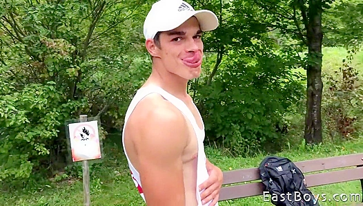Muscular Daniel Donovan Flexes His Gains for Hot Eastboys Action