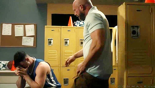 Dante Colle & Michael Boston Take Turns with Mature Stud