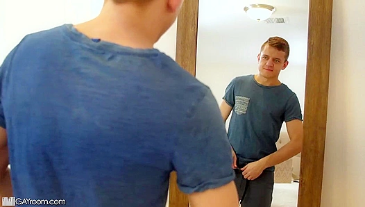 Steamy Stepbro Seduction - Ian Levine & Chase V Heat Up Man Royale