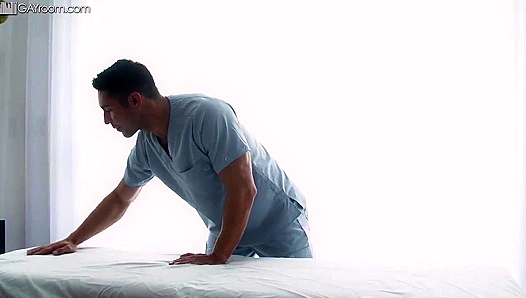 Seth Santoro & Bryson Belair - Seductive Massage Turned Hot Fuck