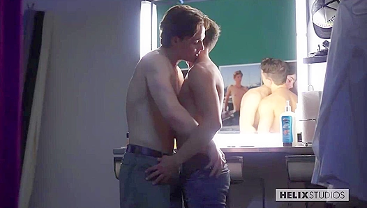 Logan Cross - Tight Anal & Explosive Cumshots - Helix Studios
