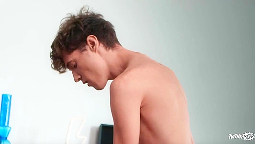 Leo Louis & Andy Adler Get Wild - A Happy Gay Screw Session