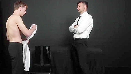 Beaux Matthews & Danny Shine Lose Control - Wild missionary madness!