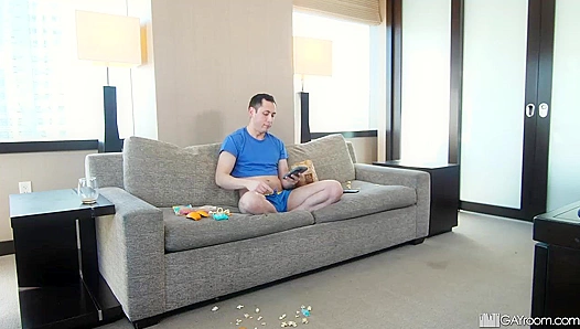 Stepdad Seduction - Trevor Laster and Parker Matthews Heat Up Man Royale