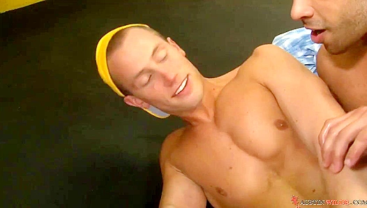 Kinky Set Seduction - Austin Wilde &Kyle Quinn's Hot Encounter