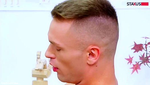 David Hollister & Nico Vegas - Intense Anal Massage Session