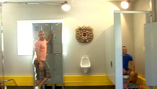 Austin Wilde & Parker Perry Get Wild & Freaky - Gay XXX