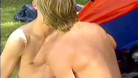 Kenny & Cameron's Finger Play Fun at Boyz Party