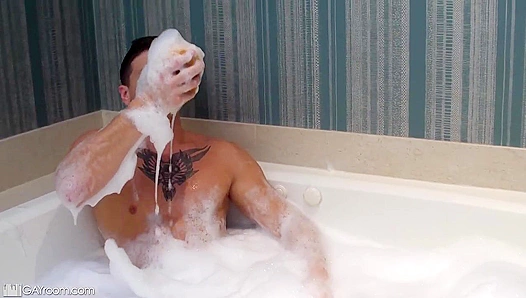 Arad Feeds His Cock to Greedy Dalton Riley - Shower Seduction