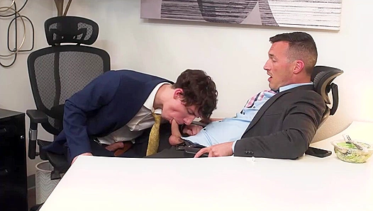 Cristiano & Derek Kage Sneak Office Sex - Jerk Buddies