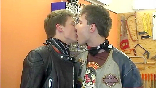 Rick Lucas & Thomas Jefferson Pound Each Other Raw - Gay XXX