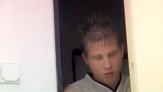 Gavin Favre & Jack Roys Pound Each Other Raw & Swap Massive Loads