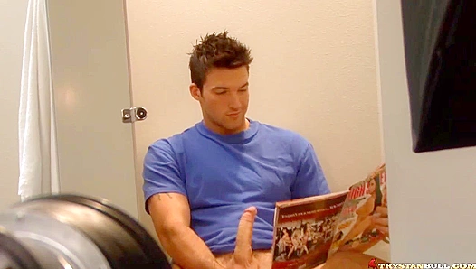 Trystan Bull & Dylan Hauser - Behind-the-Scenes Hot Action On The Set