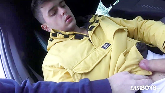 Finn Harper Gets Handjob Action in the Car - Eastboys