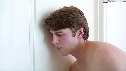 Sage Roux & Jeremiah Cruze - Hot Passion in the Shower