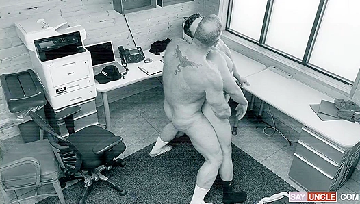 Sneaky Sex - Jaxon Valor & Rick Kelson's Forbidden Encounter