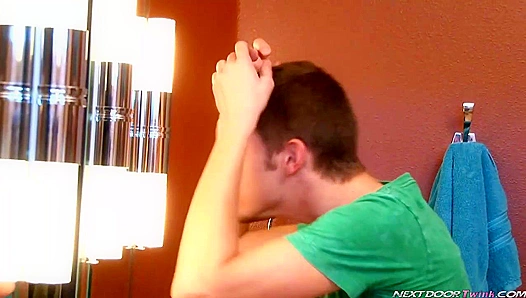 Jay Cloud & Jordan Foster Fuck Mirrored Passion - Nextdoor Twinks