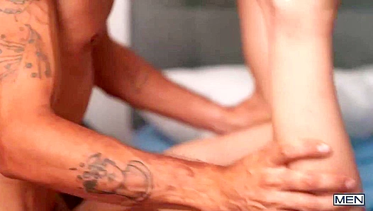 Ashton Summers Gets Fucked Wild in a Savage Threesome