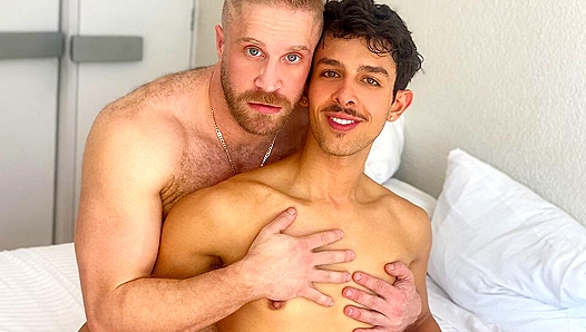 Latin Heat - Enrique & Mateo Make Love, Finish with Facial