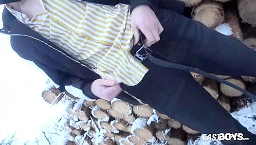 Snow Day Handjob - Horny Jerzy Fox Gets It Done - Eastboys