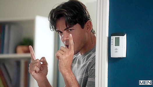 Threesome Temptation: Ashton Summers Shines with Two Hot Men