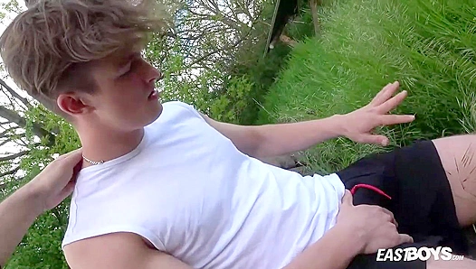 Hairy Hunk Nikolaus Gets Stroked Wild in the Backseat