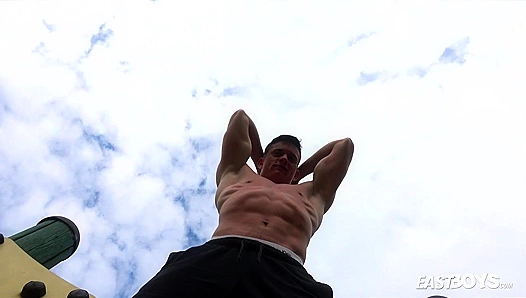 Muscular Stud Flexes and Shows Off His Crotch - Eastboys