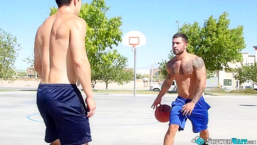 Shower Bait - Ollie & Vadim Black Get Steamy in the Stall