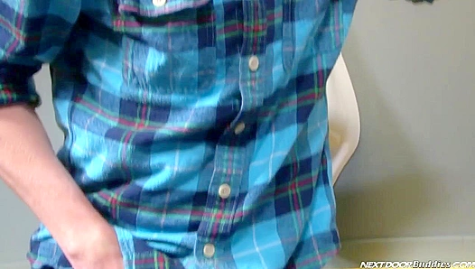 Logan Scott & Max Chandler - Nextdoor Buddies Fucking Hot