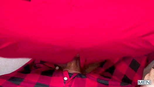 Jake Preston Gets Sideways Slammed by Dominant Dom King