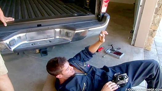 Straight Cody Cummings Deepthroats Horny Tyler Ford