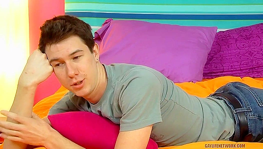 Dustin Hawthorne Toppes Like a Pro with Lollipop Twinks