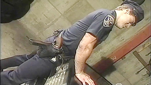 Christian Murphy Sucks Carl Davenport's Hard Cop Cock - Falcon Studios