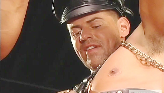 Kristian Alvarez and C.J. Knight - Legendary AssFuck in a Hot House