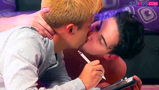 Gay XXX - Hot Guys Danny Fontana & Oli Smith Get Wild Fucking