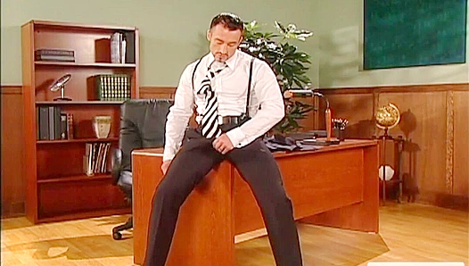 Classy Hunk Ross Hurston Fucks Hard in a HotHouse Orgy