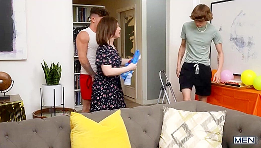 Kinky Surprise - Spikey Dee & Trevor Brooks Get Wild(er) Together