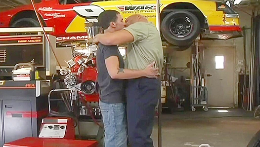 Ripped Desires - Justin Riddick & James Hamilton's Intense Encounter