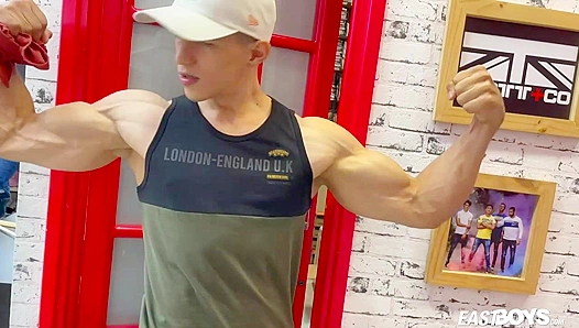 Flexing & Teasing - Colombian Hunk Jhon Bianco's Seductive Showdown - Eastboys