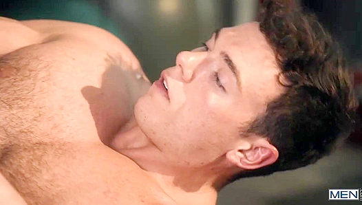 Colton Reece &Clark Reid - Muscle-Men Fuck Shamelessly