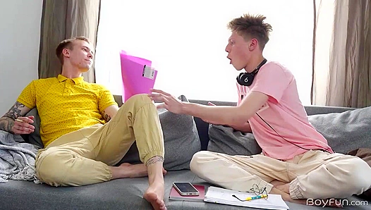 Angel Abell & Max Gen - Hot Gay Fun Together