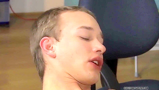 Horny Alex Dade and JT Wreck Get Off Fast